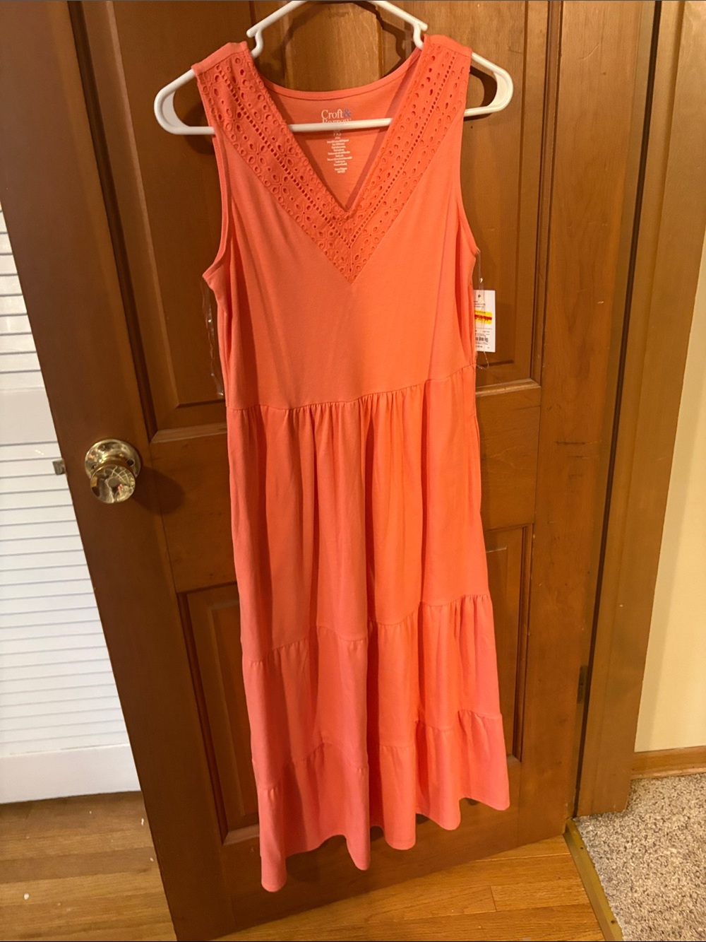 croft & barrow coral sleeveless v-neck tiered maxi dress with eyelet trim